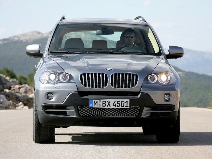  BMW X5 4.8i (E70) 2006 года  (WW) (фото 48 из 64)